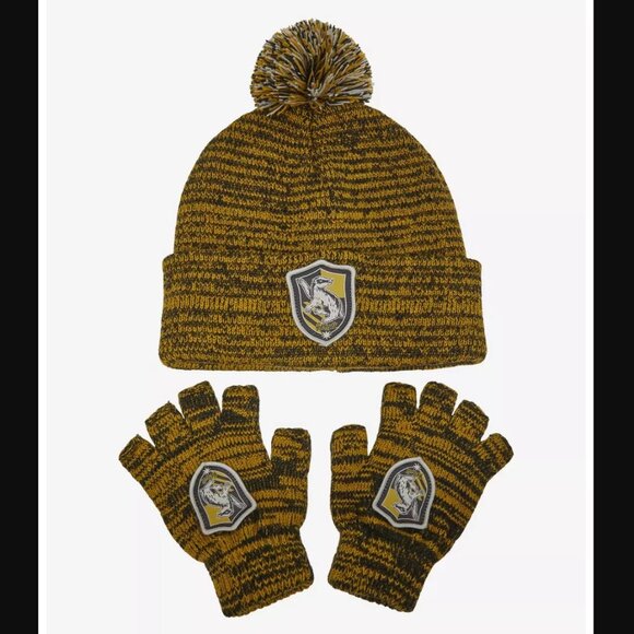 Harry Potter Hufflepuff Glove & Beanie Set - Picture 4 of 4